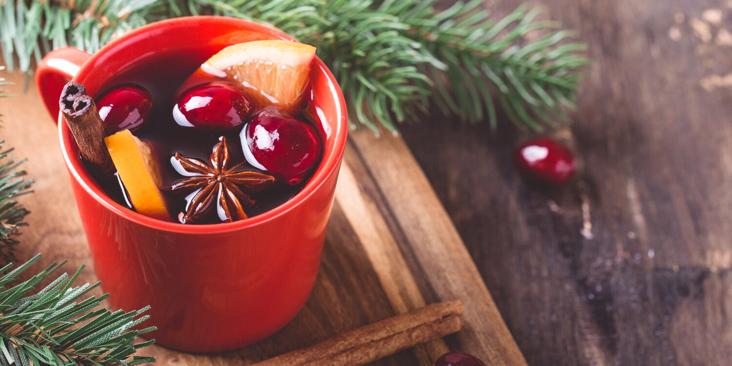 Bio-Glühwein im Café Restaurant Blattwerk nahe dem Weihnachtsmarkt Bad Homburg